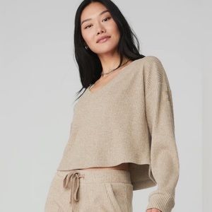 Alo Yoga Muse V Neck Rib Knit Sweatshirt